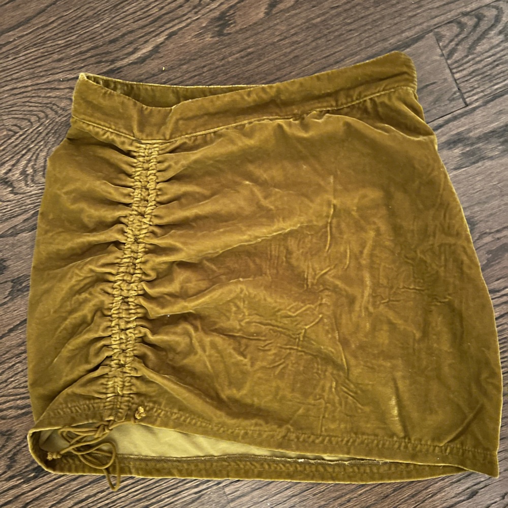 Velvet mini skirt dark green